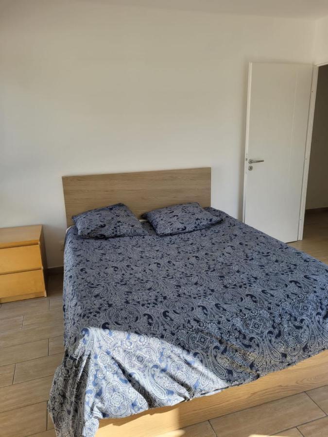 Superbes Neufs A Apartment *